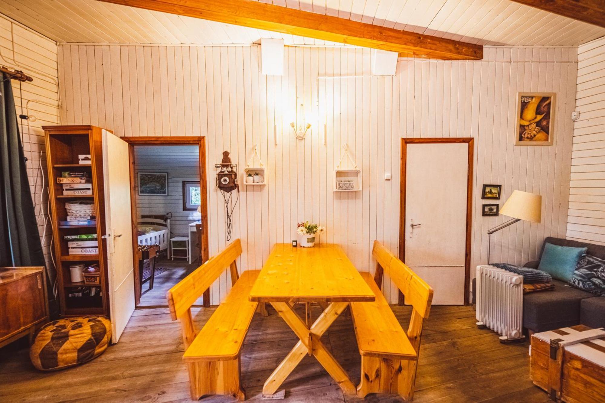 Cozy Nature Retreat With Patio Fireplace Garden Maciejowice Exteriör bild