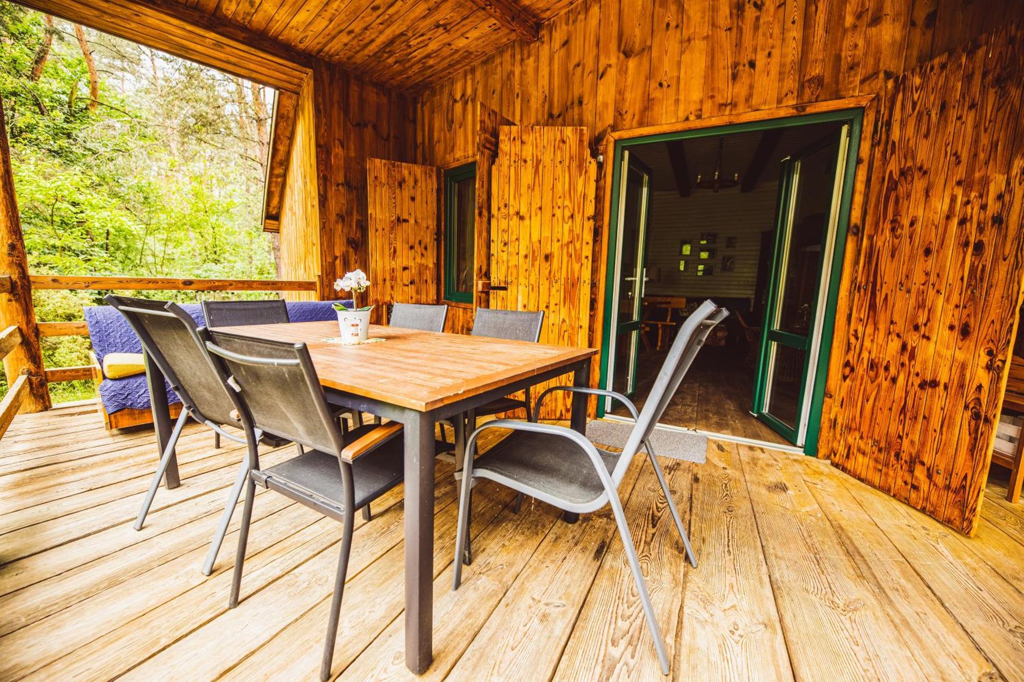 Cozy Nature Retreat With Patio Fireplace Garden Maciejowice Exteriör bild