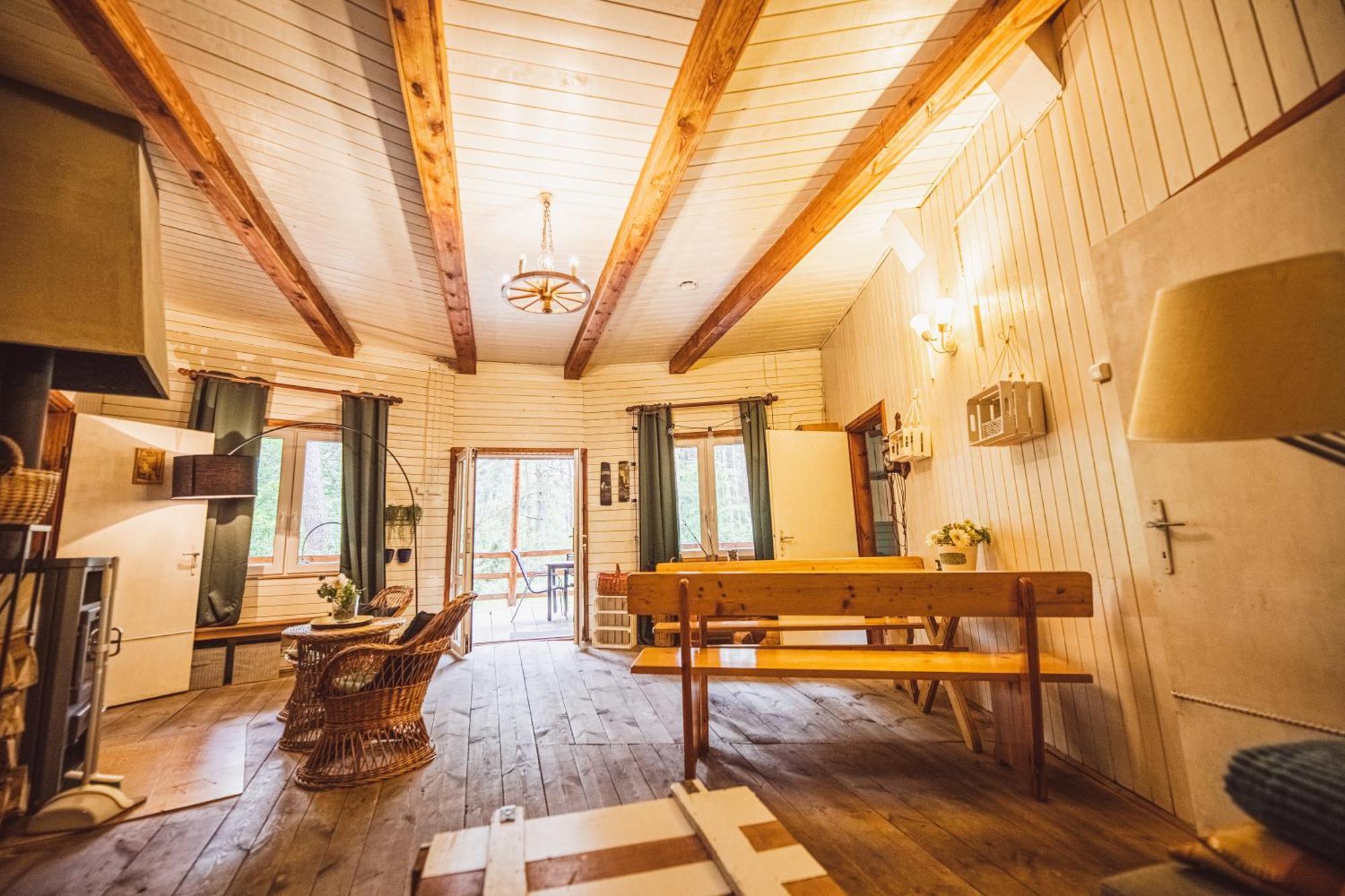 Cozy Nature Retreat With Patio Fireplace Garden Maciejowice Exteriör bild