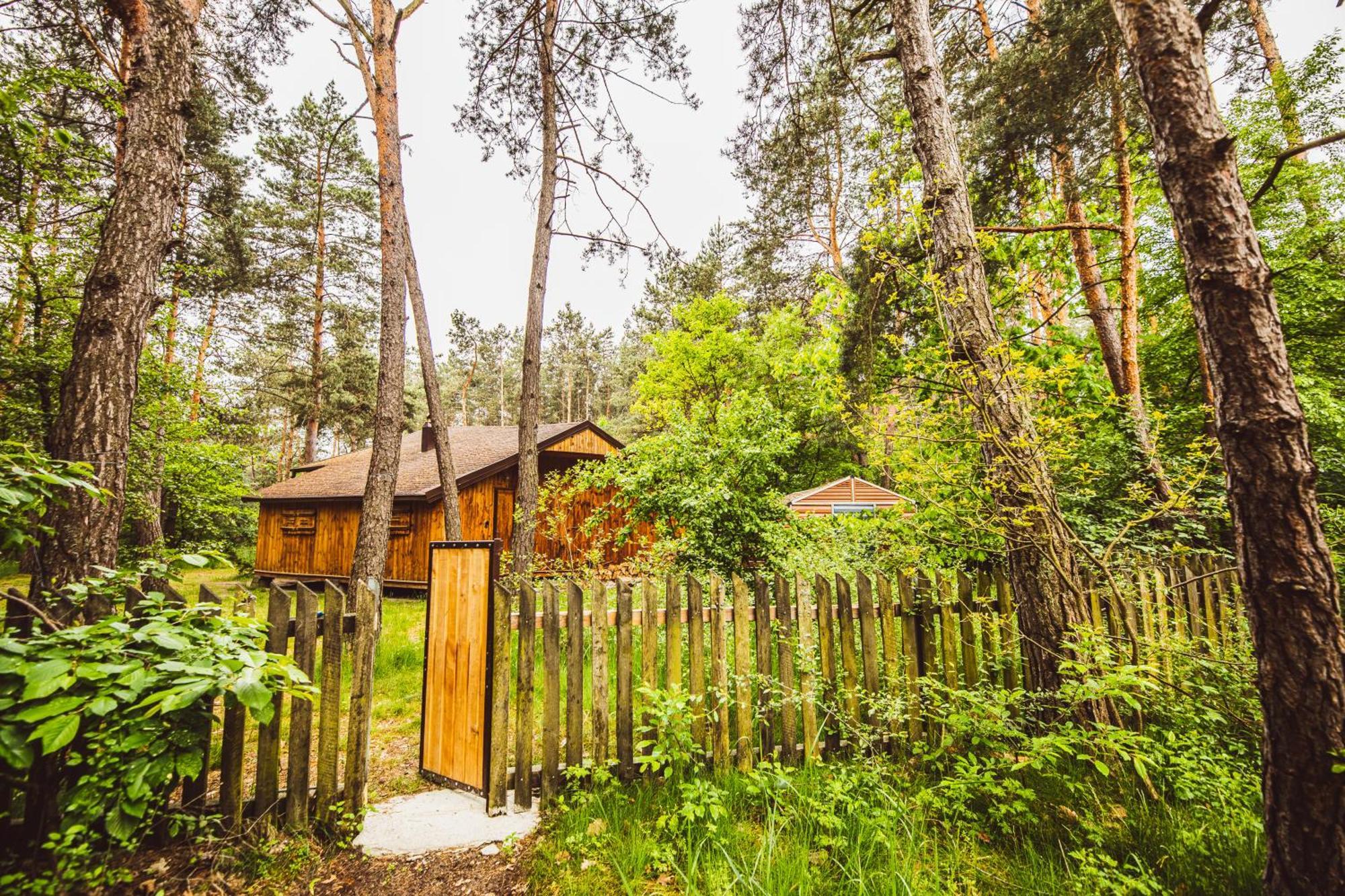 Cozy Nature Retreat With Patio Fireplace Garden Maciejowice Exteriör bild