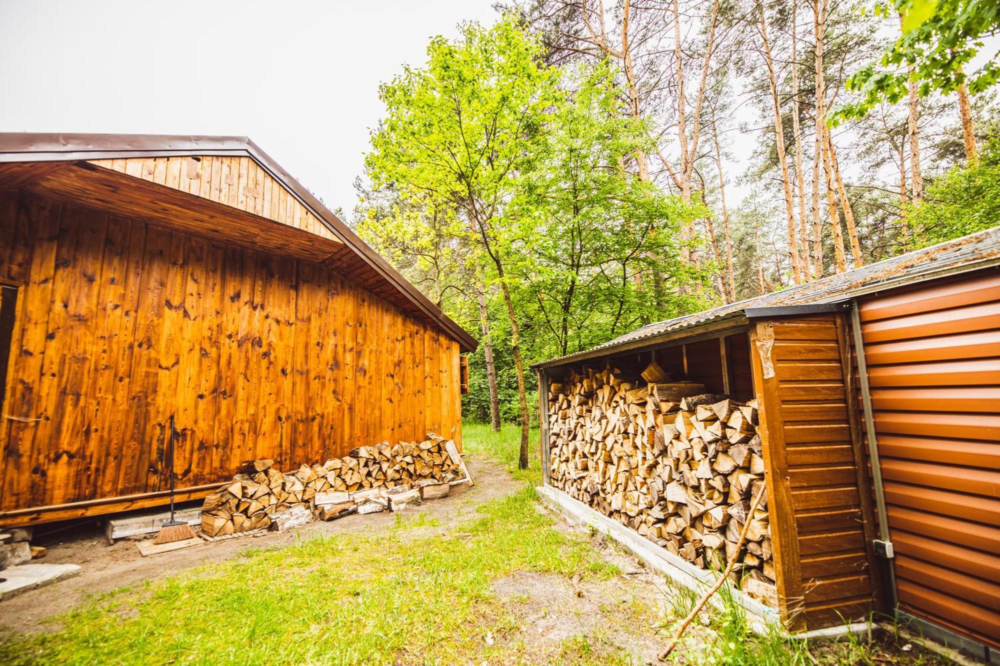 Cozy Nature Retreat With Patio Fireplace Garden Maciejowice Exteriör bild
