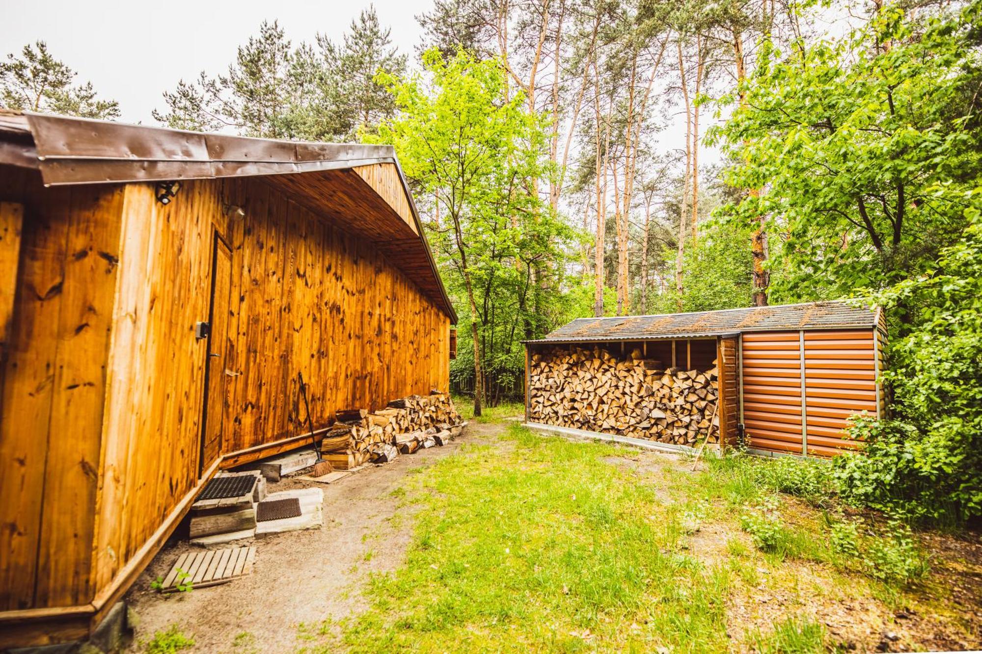 Cozy Nature Retreat With Patio Fireplace Garden Maciejowice Exteriör bild